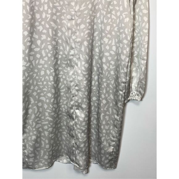 Ann Taylor Women's Petite Animal Print Twist Neck Shift Dress Gray & White Size - Picture 9 of 9